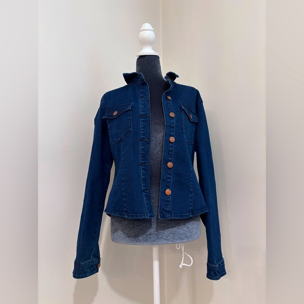 MINKPINK Denim Button Down Collared Shirt/Jacket Size L